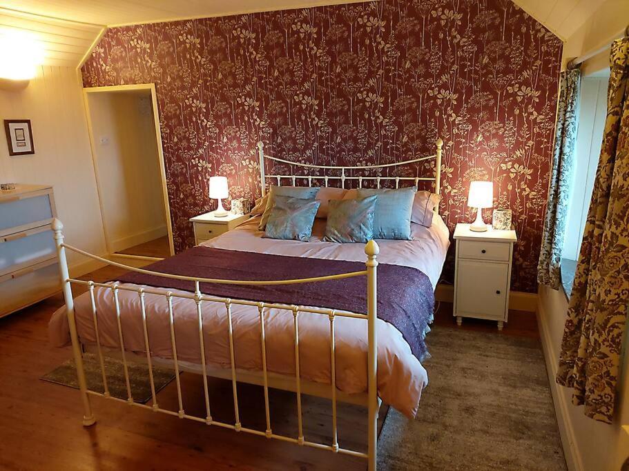 The Ruah - Clifftop Retreat Whitehall エクステリア 写真
